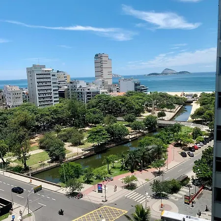 Fantástica vista da fronteira Leblon e Ipanema Apartamento